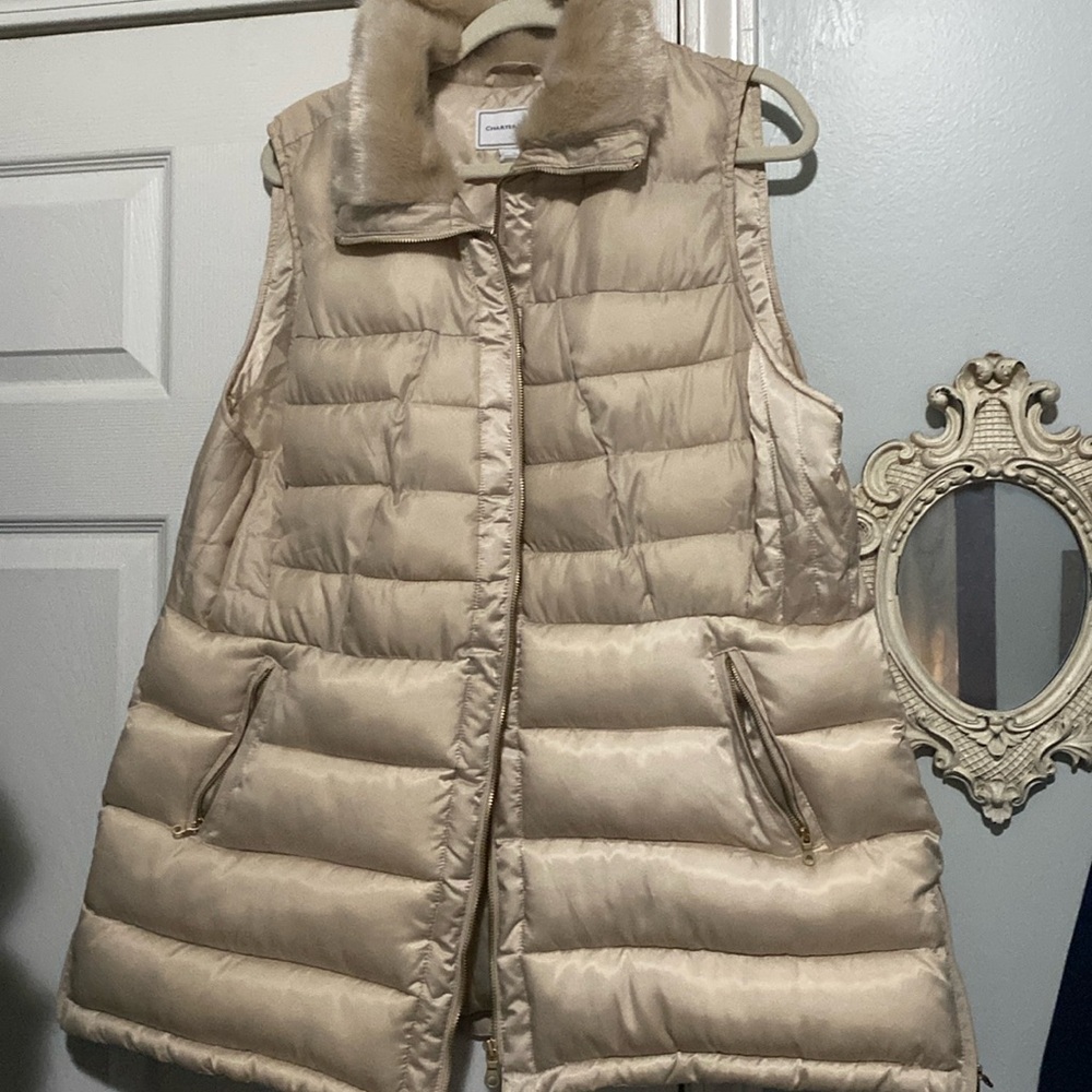 BNWT 2x Charter Club beige puffy vest with faux fur collar